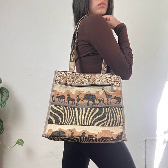 🦒Vintage Jade African safari inspired animal print tapestry tote bag - Picture 2 of 12